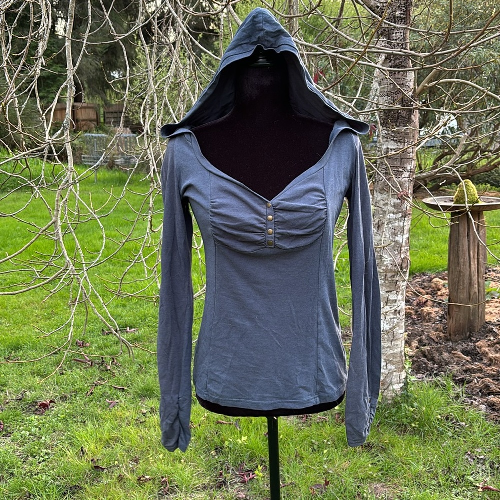 Nomads Hemp Wear Hooded Top